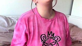 Very hot busty brunette solo masturbation on webcam
