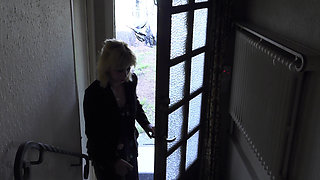 Cougar Hairy Pussy 6199