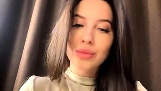 Teen Cute Italian Brunette Solo At