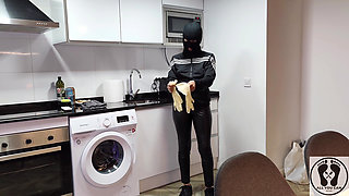 4K Stranger Ana Spears Breaks Into the House