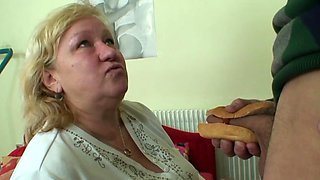 Blonde granny tricked for a sloppy blowjob and hard fuck