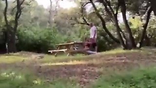 andra trio avec une amie en exterieur