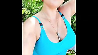 Amateur Outdoor Brunette Masturbates