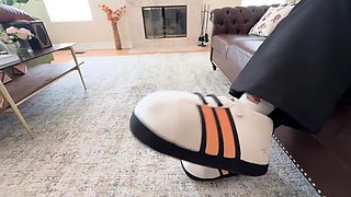 Sexy young babe having her teen pussy put to the test