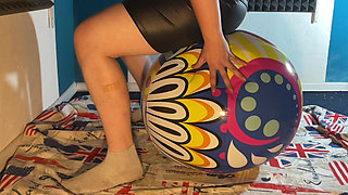 3 Huge 100cm Beach Balls Crushed by Us! 2 Cameras with Slowmo