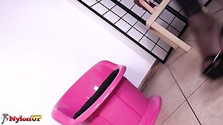 Nylon Up - close up movie