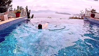 Amateur MILF creampie in public toilet