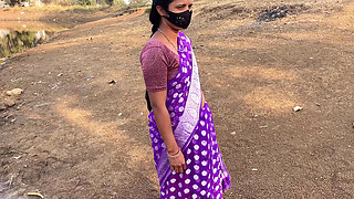 Desi Gaon ki beautiful Bhabhi outdoor Private Sex full Hindi audio Indian hot love couple jungle MMS video