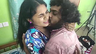 Vaishnavy Sexy Nighty Ass Kissing and Ass Grab by Sharun Raj