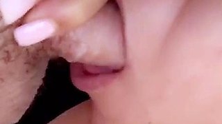 Cute amateur webcam teen girl toying pussy on webcam
