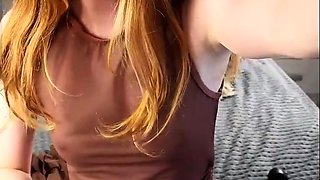 Webcam fun mature brunette with toys cum on cam