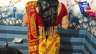 Desi Tamil Aunty Hot Romance