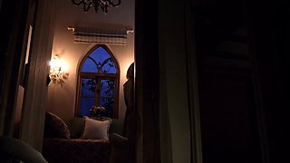 Hot amateur blonde pregnant toying her pussy solo