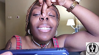Fetish Ebony Bug Nose Picking Nostrils Snots Lick Them