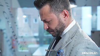 Office Secret Admirer - MENatPLAY