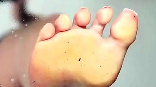XGiantess Giantess Girl Crushes Shrunken Ex Boyfriend Under