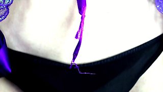 Amateur wild chick solo masturbation