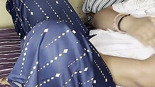 Padosan Ki Jawani Dekh Kar Padosi Pagal Ho Gaya - Haath Pakad Ke Bina Ruke Chudai Ki Desi Rough Sex