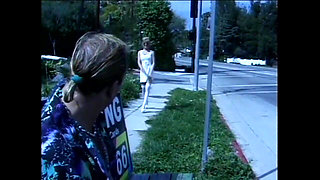 Skinny MILF Knows Well How to Handle It