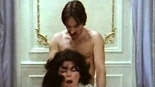 Spicy brunette amateur drilled hardcore on camera