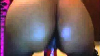 Ebony Squirts with Dildo on Webcam