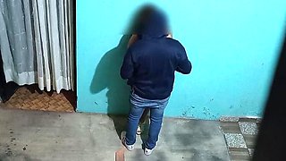 Surprising My Stepsister with the Neighbor While Cuckold Is Away