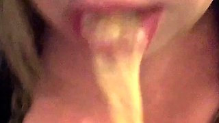 Amateur webcam brunette loves sucking on some fat cock