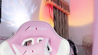 Amateur Webcam Big Boobs Blonde Teen Spit Games Porn