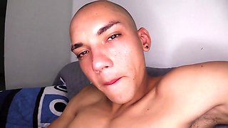 Kayser Magnum Strokes His Magnum Cock - SayUncle