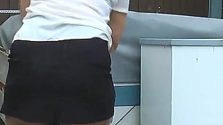 Mature Blonde Dominates with Facesitting and Outdoor Oral Pleasure