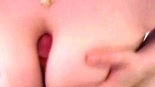 Curvy Bad Girl Gives Hot Tit Job