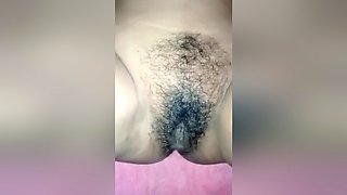 Indian 18 Year Old Girls Showing Her Tight Pussy And Boobs First Time