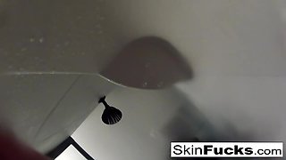 Skin Diamond - Sexy Skin Plays With Her Anal Toy In The Shower