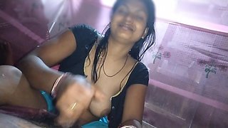 Desi Bhabhi Fast Blowjob and Cum in Mouth