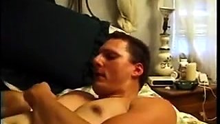 Gusta Controlar A Mi Hombre En El Dormitorio Femdom