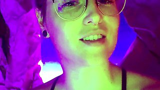 Webcam milf with breast milk live hardcore masturbate