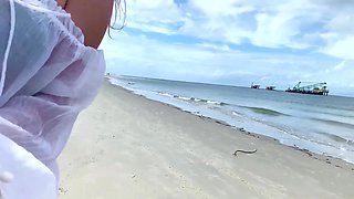 Big Tits MILF milked me right on the beach