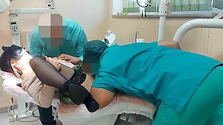 Italienne en trio chez son dentiste