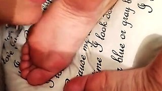 Black Amateur Explore Hot Foot Fetish