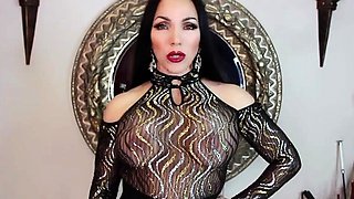 Goddess Cheyenne - Suck And Swallow