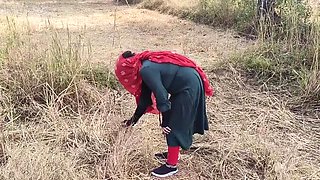 Hot Indian Girl Outdoor Sex Near Pond - Big Tits Desi Moaning Loud