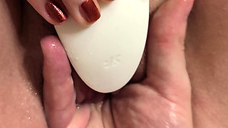 Close-up Fisting in the Shower