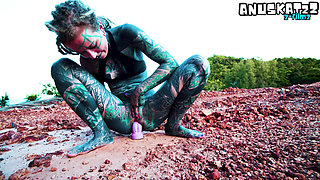 Dildoing My ANAL Outdoor Working Up to a Full Bladder