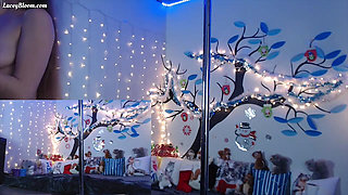 Live Show Pole Dance in Stockings 11:04