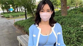 セクシー下着のGカップ巨乳美女が手マンでやバイブで静かに濡れる