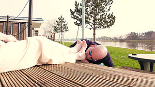 210 Unexpected Footjob