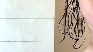 Love Chat Big Boobs Brunette Masturbating For Cam