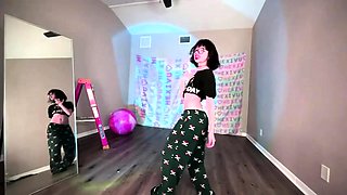 Home amateur ass spanking