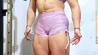 Cumshot amateur MILF suck and jerks dude in the bedroom