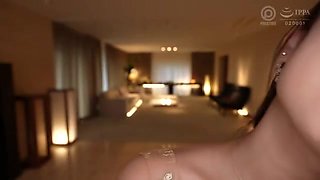 綺麗なお姉さんが淫語と下着とローションで勃起高めるの優しい誘惑痴女プレイ